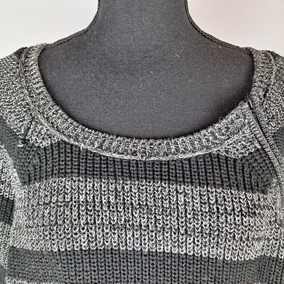 Victoria's Secret Black Striped Sweater Sz XL/TG - Picture 4 of 7